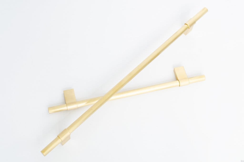 line-big-mix-brushed-brass.jpg