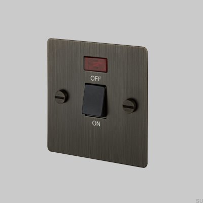 Interruptor isolador bipolar 20A em latão bronze queimado, padrão britânico.