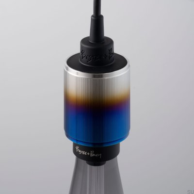 Luminária pendente linear Heavy Metal em aço queimado