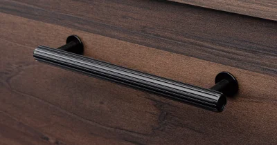 Puxador de móveis alongado Rille 160 Black Brushed