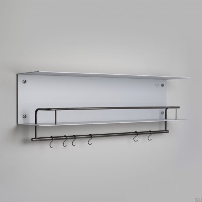 Prateleira suspensa com cabides, cinza aço com detalhes em metal grafite.