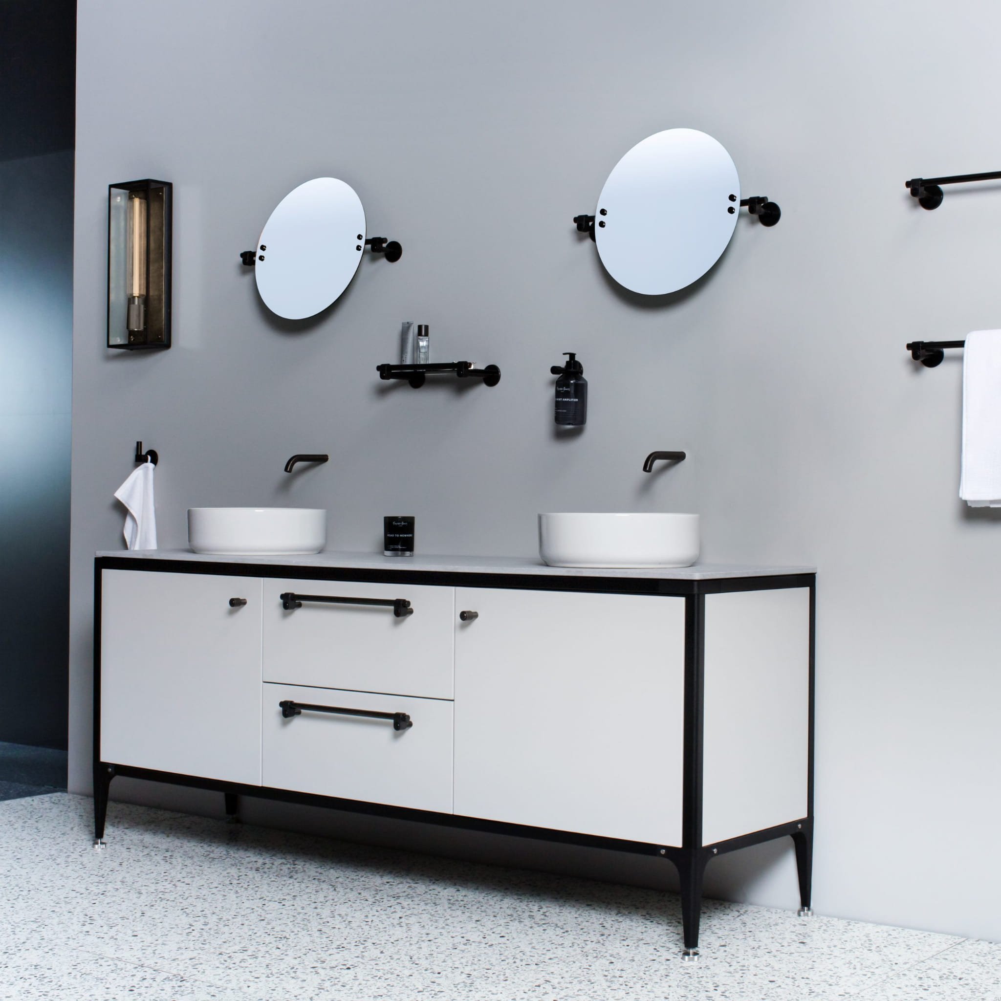 BP_Bathroom_A_LS_21_2_Web-2-scaled.jpg