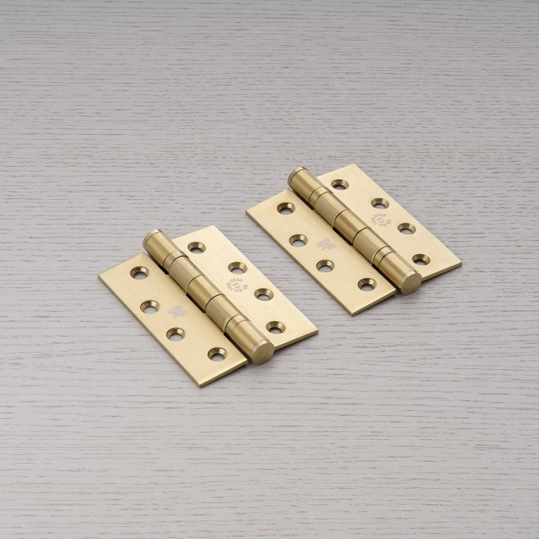 Hinge_102x76x3_mm_Brass_Pair_Web-scaled.jpg