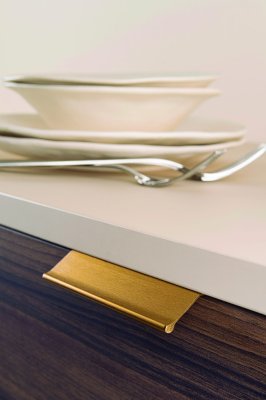 Puxador para móveis Edge Wing 256 Alumínio Ouro Escovado Cava