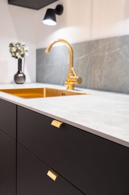 Puxador para móveis Side 40 Aluminium Gold com borda escovada