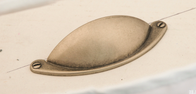 Puxador para móveis concha 1761 64 estanho