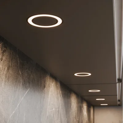 Refletor LED com tampa Holl D-M Preto Mate