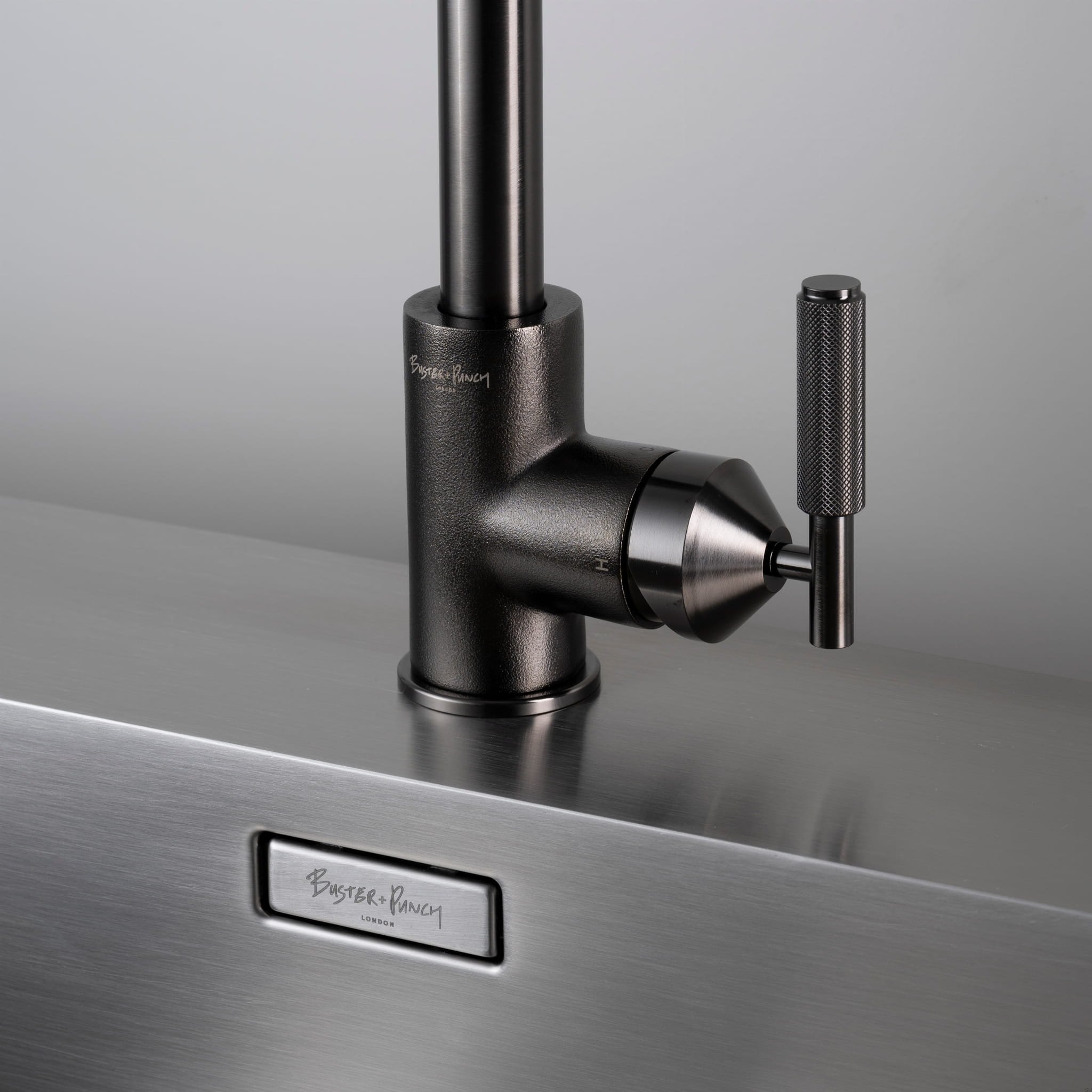 BP_Tap_Cross_Gun_Metal_Detail_Web_Square.jpg