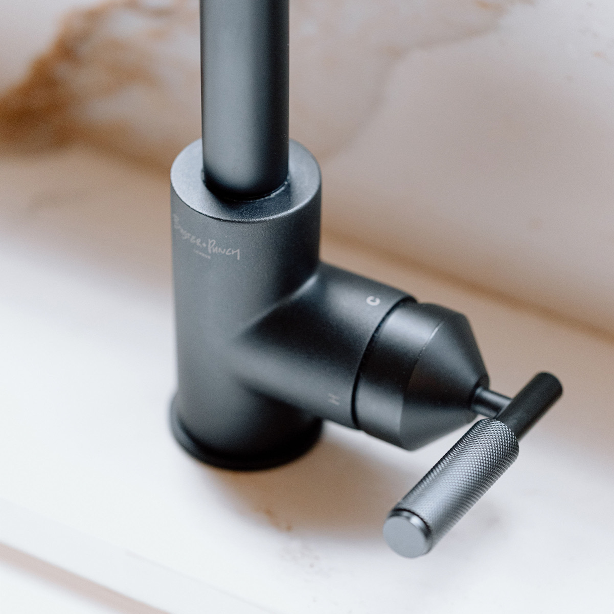 BP_PullTap_Cross_Detail_Black_Web_Square-scaled-1.png