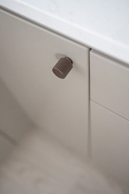 Puxador para móvel Helix Stripe alumínio castanho escuro
