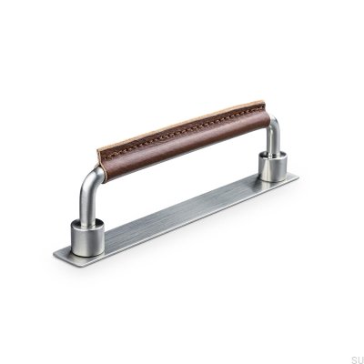 Puxador para móvel Asissi Stitched 128 oblongo prateado escovado com couro marrom