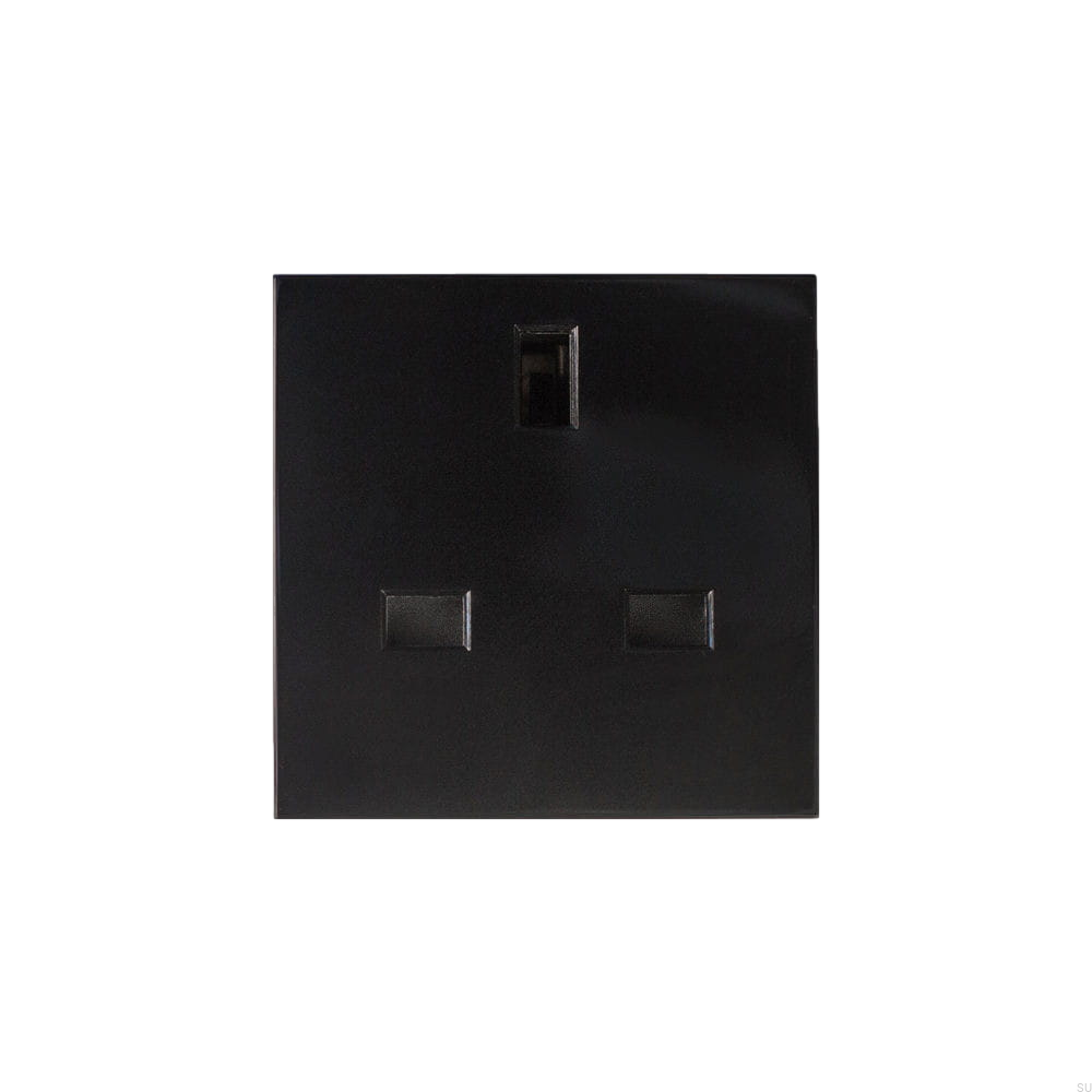 uster Punch wtyczka Angielska na 13 Amp czarna