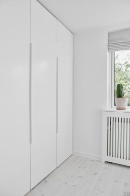 Puxador para móveis Edge Straight 1200 em alumínio branco fosco