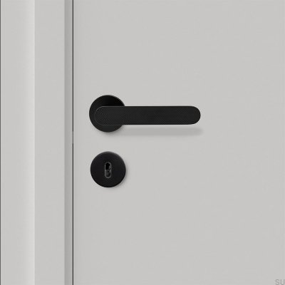 Puxador de porta Vibe Grip em alumínio, preto fosco, estilo escandinavo padrão.
