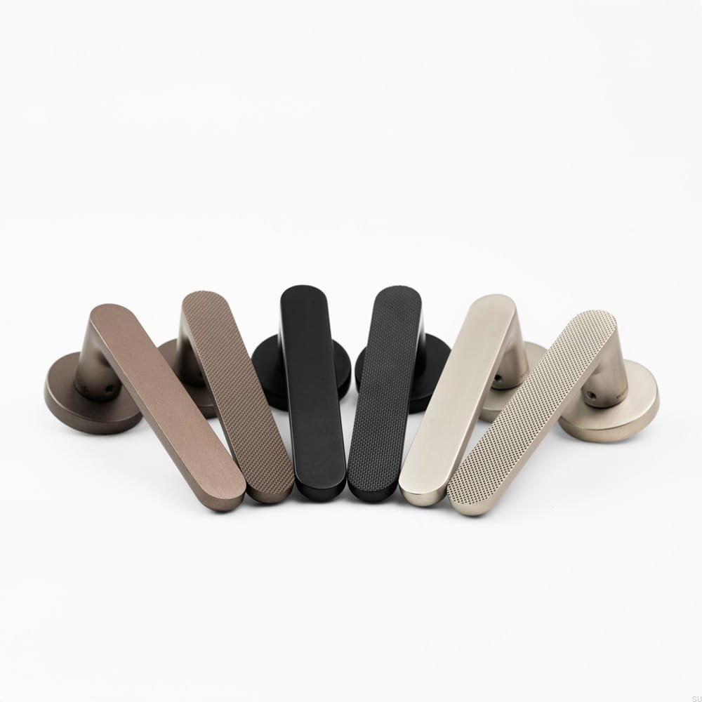 752035-41E--Klamka-do-drzwi-Vibe-Grip-Aluminiowa-Czarna-Matowa-Beslag-Design-Skandynawskie-Uchwyty_4