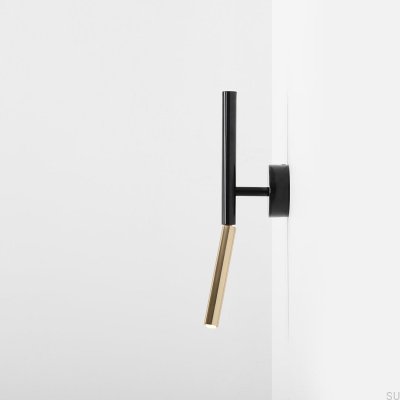 Luminária de parede em metal preto e dourado