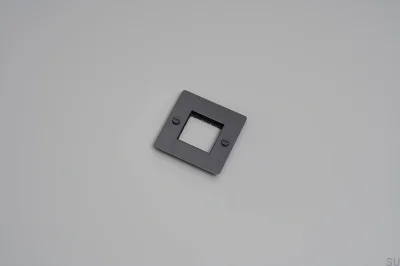 Moldura sem preenchimento, sem logotipo. Placa 1G em aço, latão e bronze queimado. Norma Europeia.