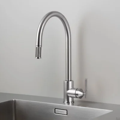 Torneira de cozinha extensível Linear em latão prateado com conector britânico.
