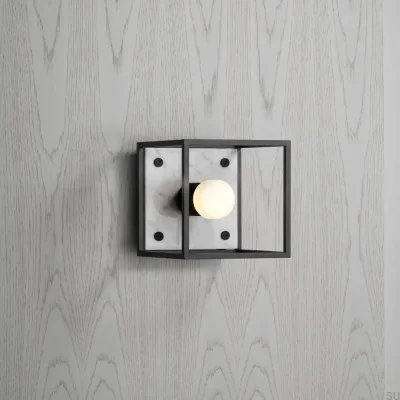Luminária de parede em forma de cruz enjaulada, aço, mármore branco.