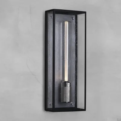 Luminária de parede em aço prateado com gaiola para materiais úmidos