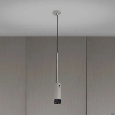 Luminária pendente Exhaust Cross, cinza aço com detalhes em preto.