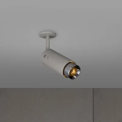 Refletor linear ajustável para escapamento, cinza aço com detalhes prateados.