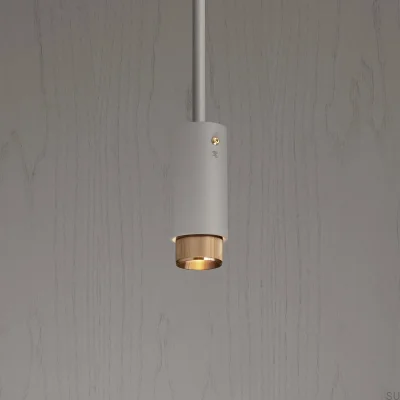 Luminária pendente Exhaust Linear Steel Gray com detalhes em latão