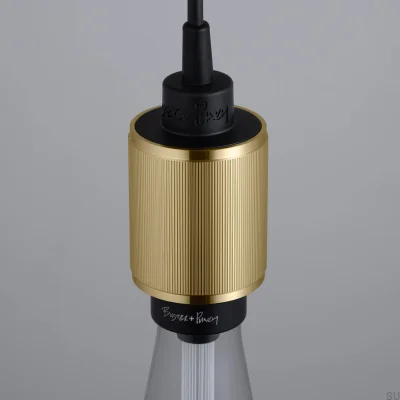 Luminária pendente linear de latão maciço