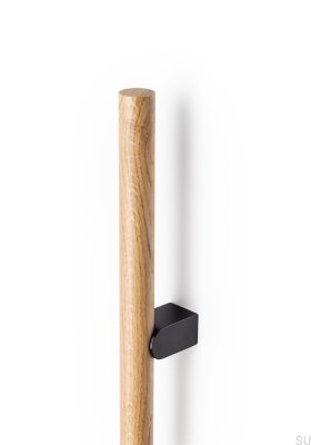Puxador de móveis Kumo Wood Big 640 em madeira de carvalho com acabamento em alumínio titânio preto e dupla face.