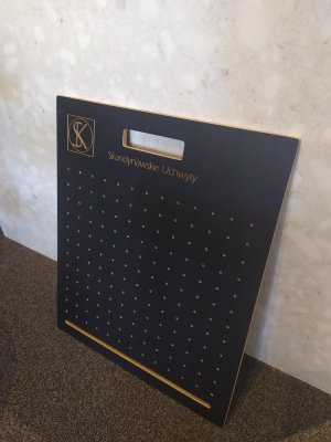 Display L Black Mat